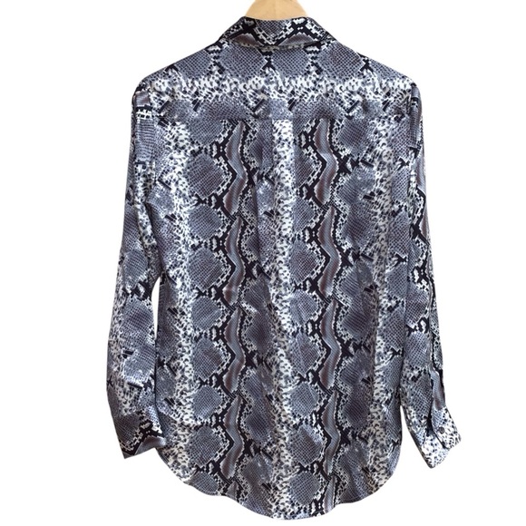 Snappy Turtle Silk Snakeskin Long Sleeve Button Up Blouse Size XS - Picture 2 of 7